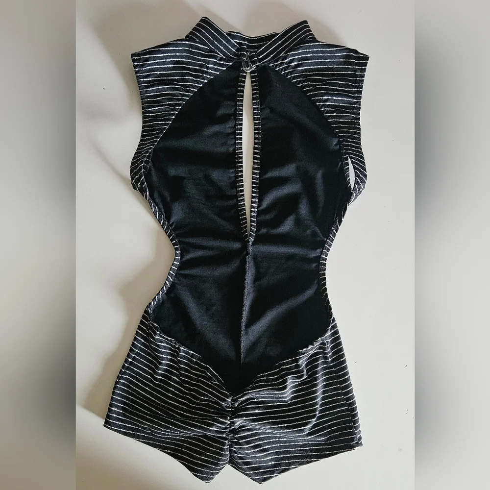 Body Language Romper - Picture 4 of 7